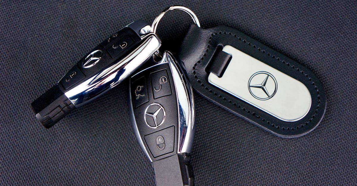 Toyota car key fob — Trusted San Locksmith