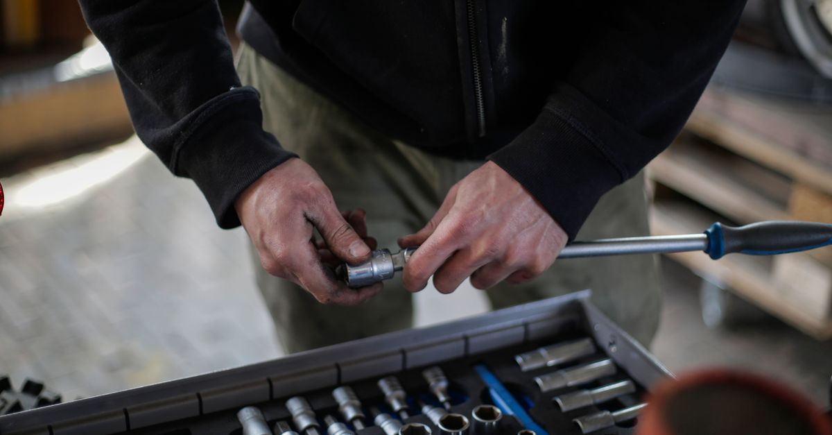 technician toolbox house entrance — Trusted San Locksmith