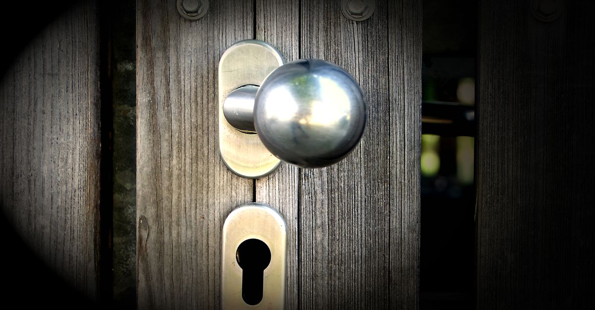 Home and Business Lockout: What to Do Before You Force Anything — Trusted San Locksmith